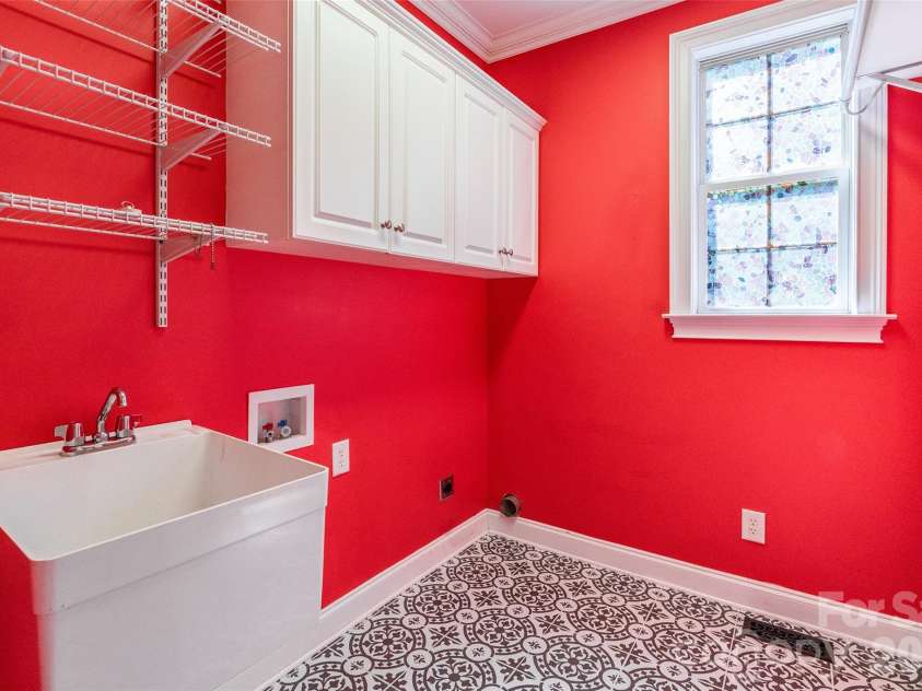 2009 Landry Lane, Rock Hill, SC 29732.  MLS# CAR4356381, YatesRealty ID 8239. 