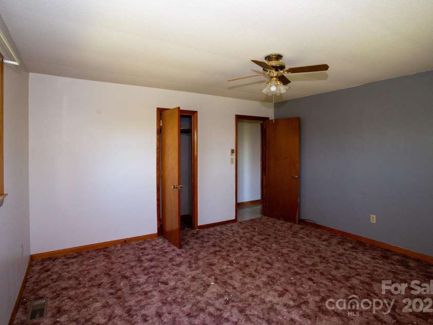 360 Davenport Road, Rutherfordton, NC 28139.  MLS# CAR4247627, YatesRealty ID 8239. 