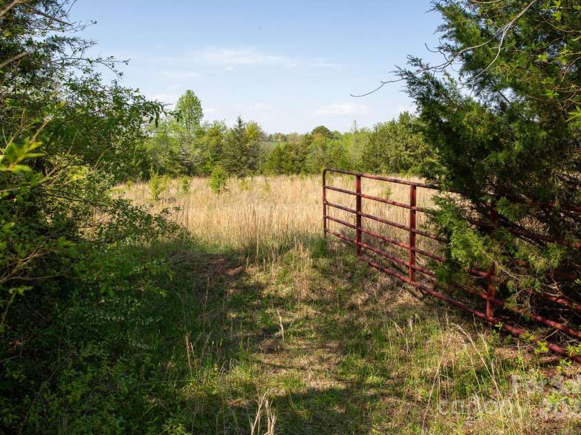 360 Davenport Road, Rutherfordton, NC 28139.  MLS# CAR4247627, YatesRealty ID 8239. 