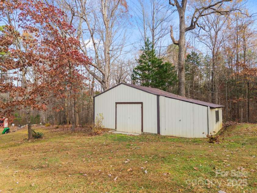 7465 Jones Road, Salisbury, NC 28147.  MLS# CAR4325348, YatesRealty ID 824. 