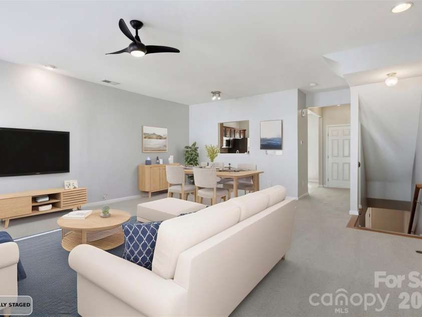 11520 Destin Lane, Charlotte, NC 28277.  MLS# CAR4365017, YatesRealty ID 8240. 