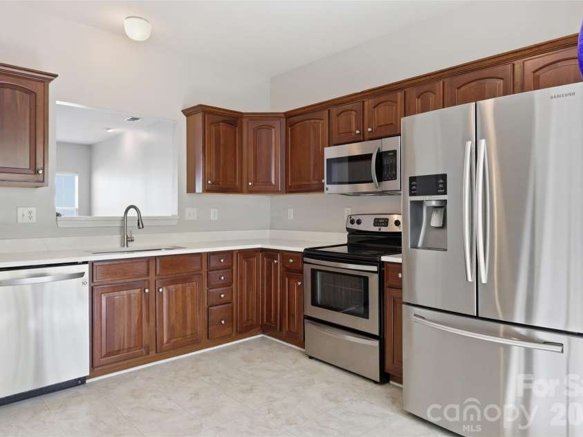 11520 Destin Lane, Charlotte, NC 28277.  MLS# CAR4365017, YatesRealty ID 8240. 
