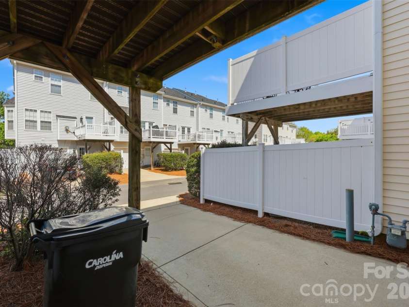 11520 Destin Lane, Charlotte, NC 28277.  MLS# CAR4365017, YatesRealty ID 8240. 