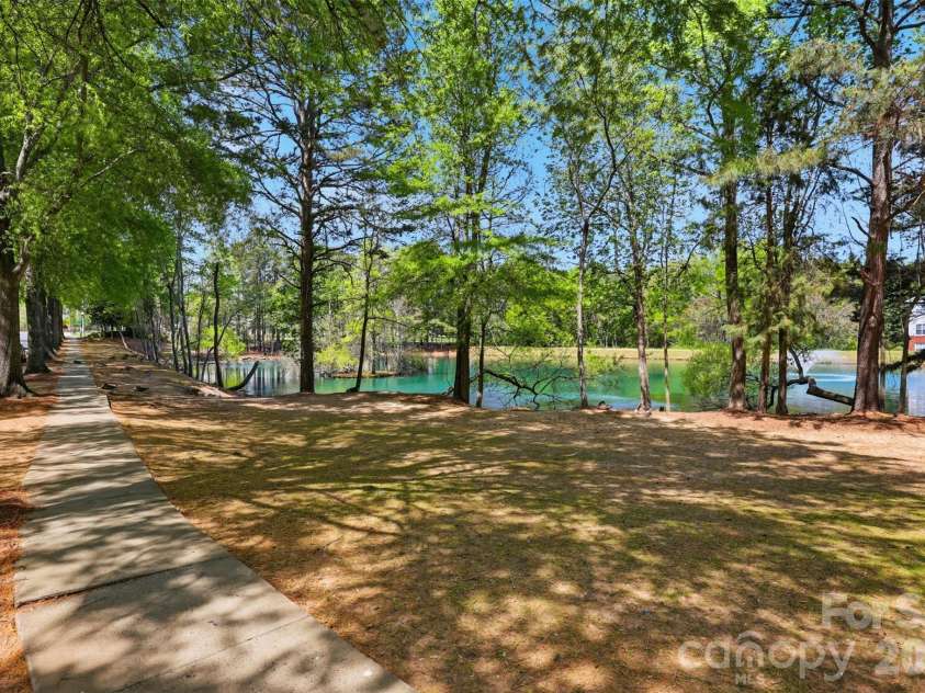 11520 Destin Lane, Charlotte, NC 28277.  MLS# CAR4365017, YatesRealty ID 8240. 