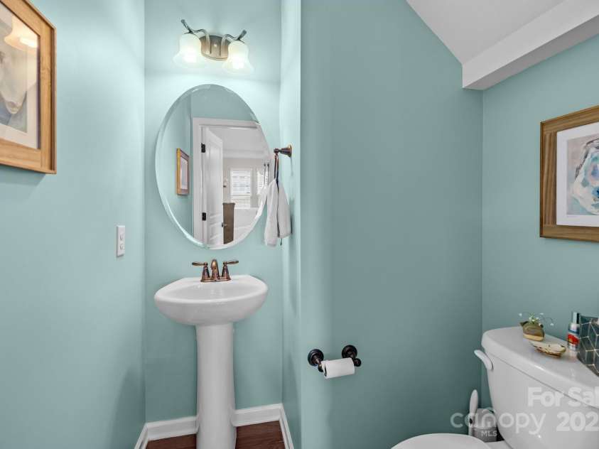 5908 Glassport Lane, Charlotte, NC 28210.  MLS# CAR4247212, YatesRealty ID 8241. 