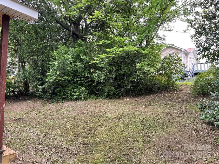 215 Mahan Street, Concord, NC 28025.  MLS# CAR4250870, YatesRealty ID 8242. 