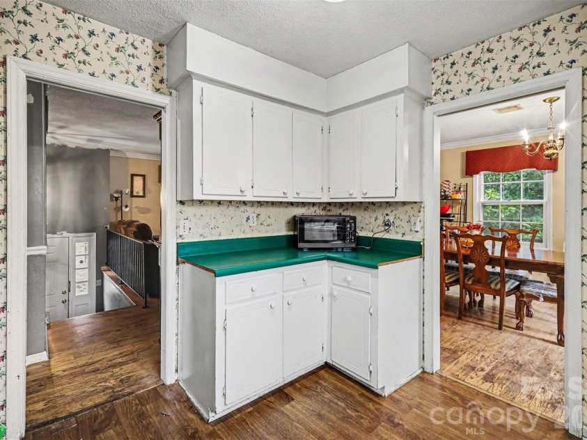 209 Windover Drive, Forest City, NC 28043.  MLS# CAR4352527, YatesRealty ID 8244. 