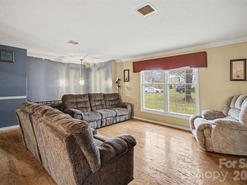 209 Windover Drive, Forest City, NC 28043.  MLS# CAR4352527, YatesRealty ID 8244. 
