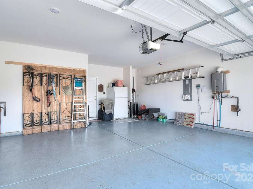 11616 Solstice Way, Huntersville, NC 28078.  MLS# CAR4246972, YatesRealty ID 8245. 