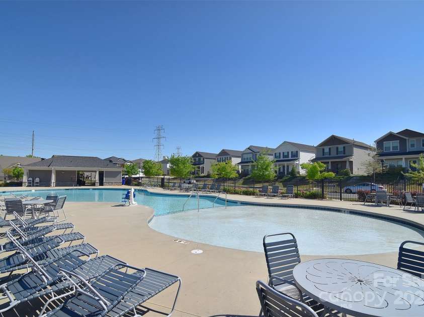 11616 Solstice Way, Huntersville, NC 28078.  MLS# CAR4246972, YatesRealty ID 8245. 