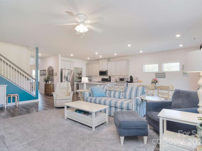 11616 Solstice Way, Huntersville, NC 28078.  MLS# CAR4246972, YatesRealty ID 8245. 