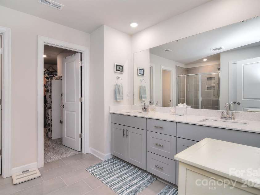 11616 Solstice Way, Huntersville, NC 28078.  MLS# CAR4246972, YatesRealty ID 8245. 