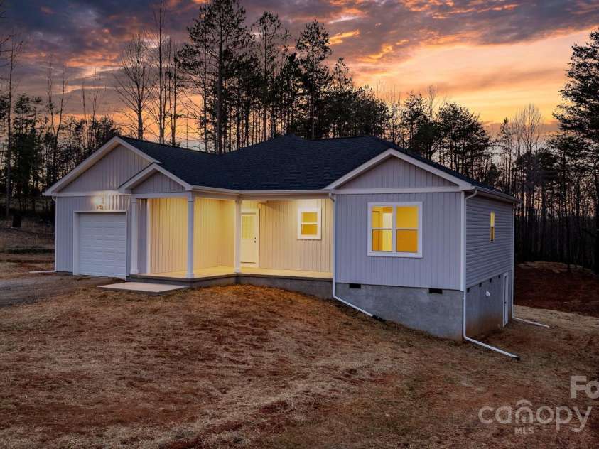 3722 Thompson Street, Newton, NC 28658.  MLS# CAR4220798, YatesRealty ID 8246. 