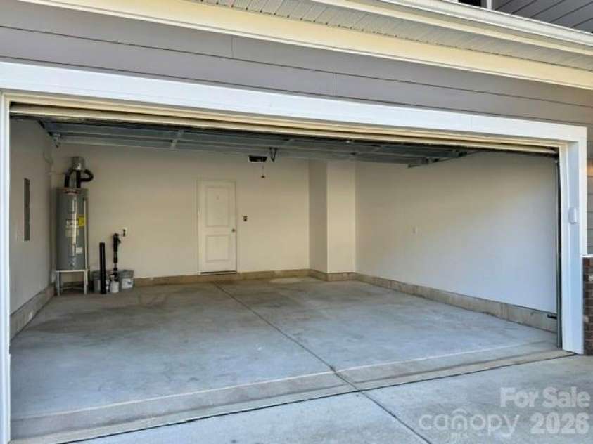 190 Tackle Box Drive, Troutman, NC 28166.  MLS# CAR4397542, YatesRealty ID 8247. 