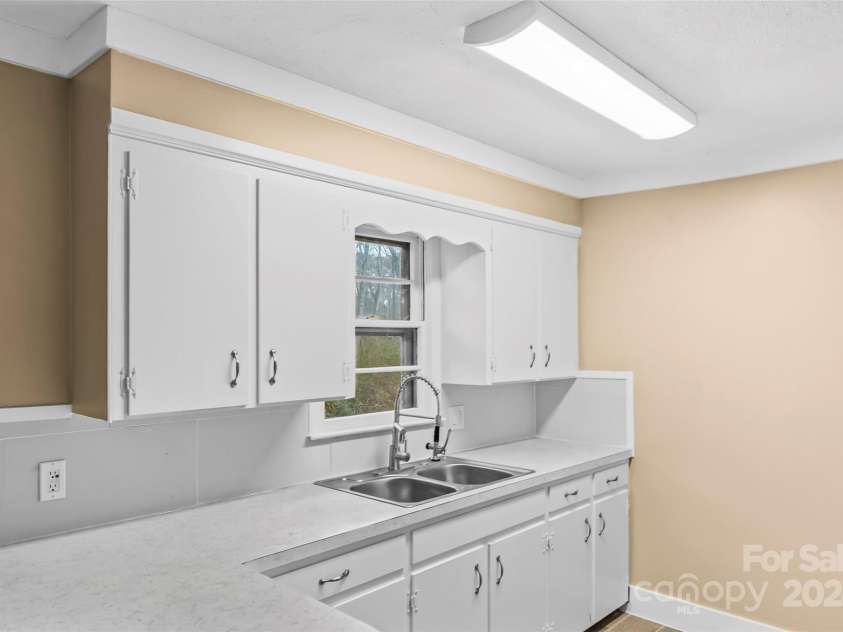 2969 Orchid Lane, Valdese, NC 28690.  MLS# CAR4206276, YatesRealty ID 8247. 