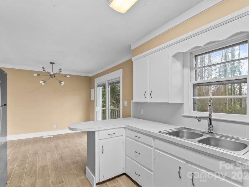 2969 Orchid Lane, Valdese, NC 28690.  MLS# CAR4206276, YatesRealty ID 8247. 