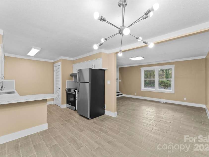 2969 Orchid Lane, Valdese, NC 28690.  MLS# CAR4206276, YatesRealty ID 8247. 