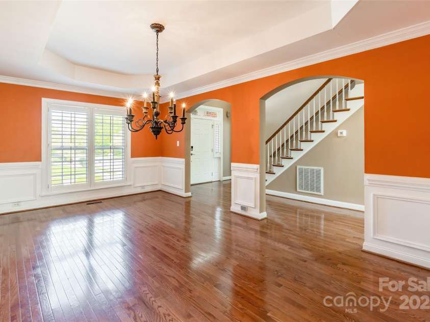 4333 Sawmill Trace Drive, Charlotte, NC 28213.  MLS# CAR4245891, YatesRealty ID 8248. 