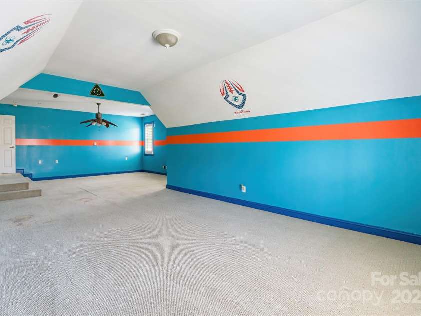 4333 Sawmill Trace Drive, Charlotte, NC 28213.  MLS# CAR4245891, YatesRealty ID 8248. 