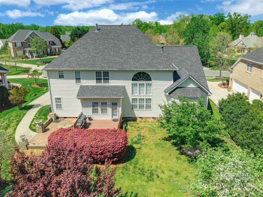 4333 Sawmill Trace Drive, Charlotte, NC 28213.  MLS# CAR4245891, YatesRealty ID 8248. 