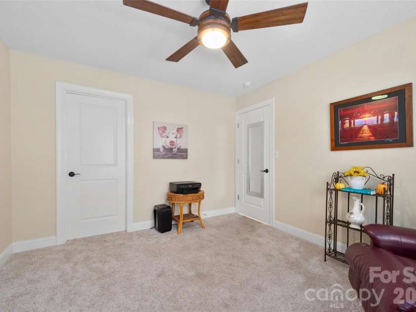 252 Wash Creek Drive, Hendersonville, NC 28739.  MLS# CAR4334994, YatesRealty ID 825. 