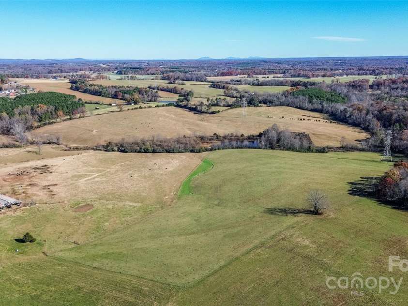 334 Myers Mill Road, Statesville, NC 28625.  MLS# CAR4321287, YatesRealty ID 825. 