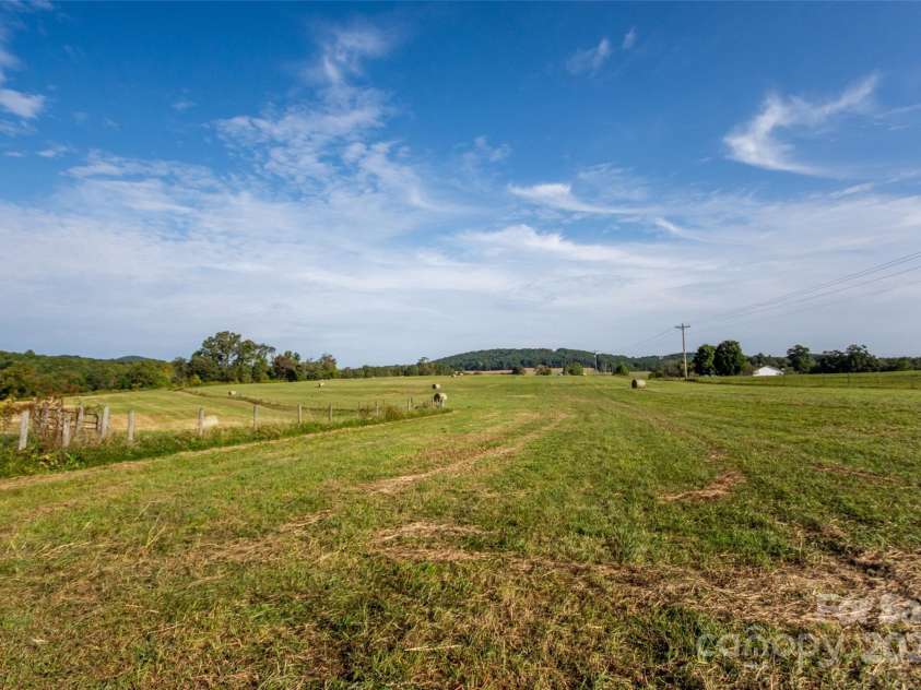 334 Myers Mill Road, Statesville, NC 28625.  MLS# CAR4321287, YatesRealty ID 825. 