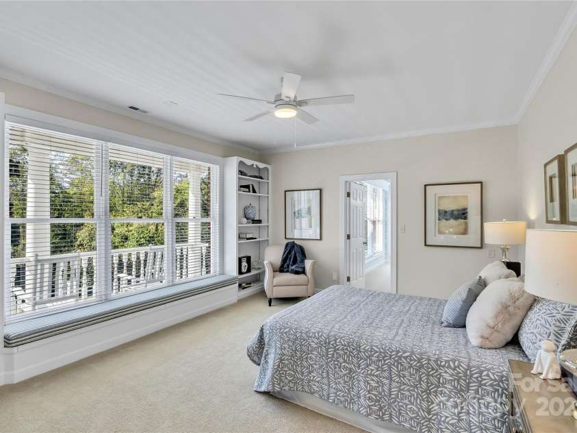 4141 Shattalon Drive, Winston Salem, NC 27106.  MLS# CAR4288994, YatesRealty ID 825. 