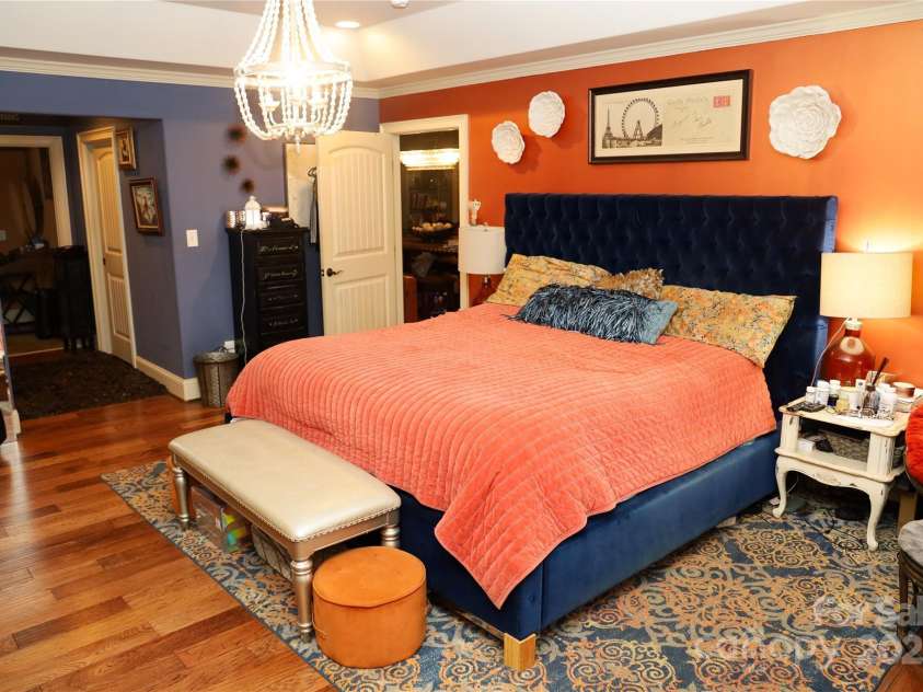 105 Eubanks Road, Monroe, NC 28112.  MLS# CAR4309646, YatesRealty ID 8250. Main Floor Primary Bedroom