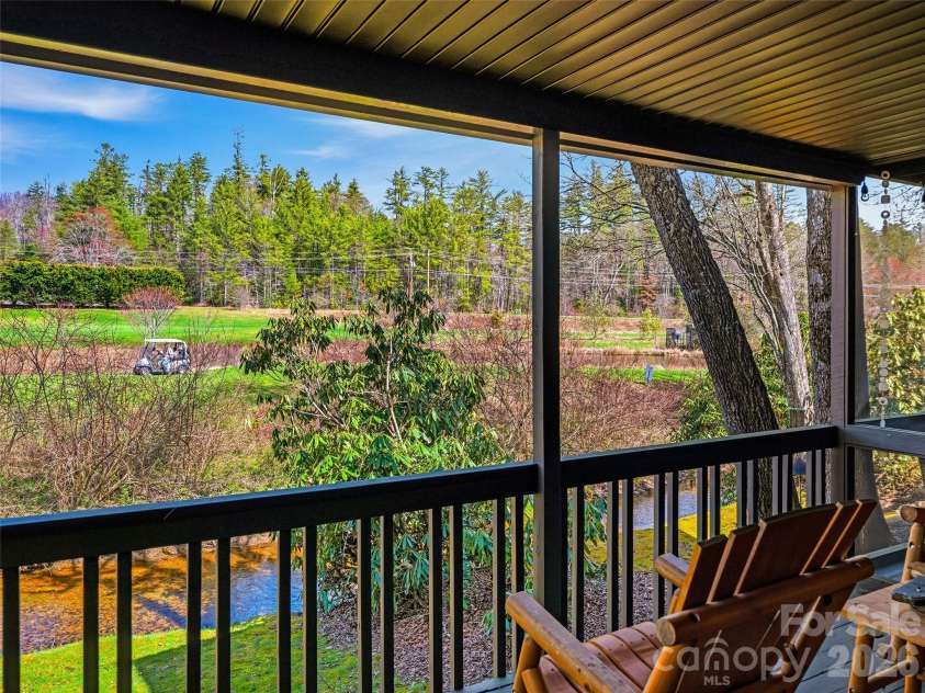 15 Gold Finch Court, Brevard, NC 28712.  MLS# CAR4352522, YatesRealty ID 8250. 