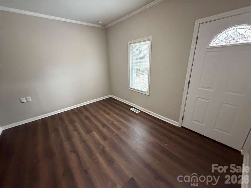 2037 Pine Drive, Gastonia, NC 28054.  MLS# CAR4343136, YatesRealty ID 8251. 