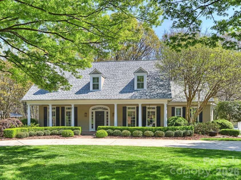 4028 Carnoustie Lane, Charlotte, NC 28210.  MLS# CAR4362231, YatesRealty ID 8252. 