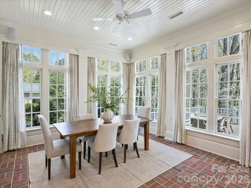 4028 Carnoustie Lane, Charlotte, NC 28210.  MLS# CAR4362231, YatesRealty ID 8252. 