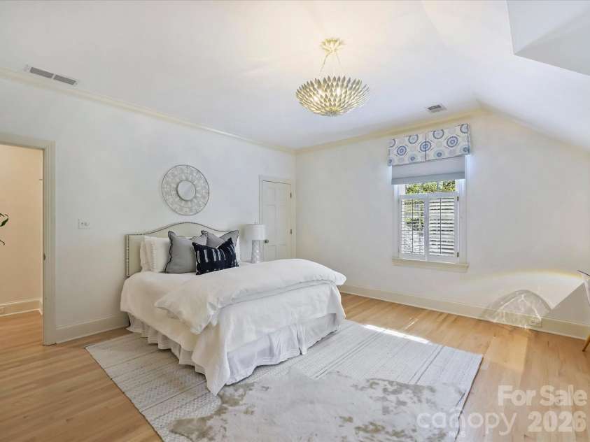4028 Carnoustie Lane, Charlotte, NC 28210.  MLS# CAR4362231, YatesRealty ID 8252. 