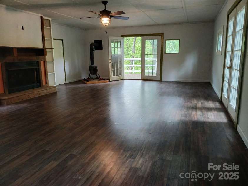 4147 Peniel Road, Tryon, NC 28782.  MLS# CAR4222443, YatesRealty ID 8252. Cottage Interior