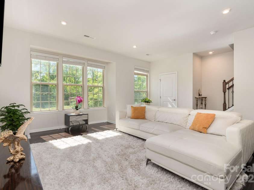 3718 Speer Boulevard, Charlotte, NC 28217.  MLS# CAR4240586, YatesRealty ID 8254. 