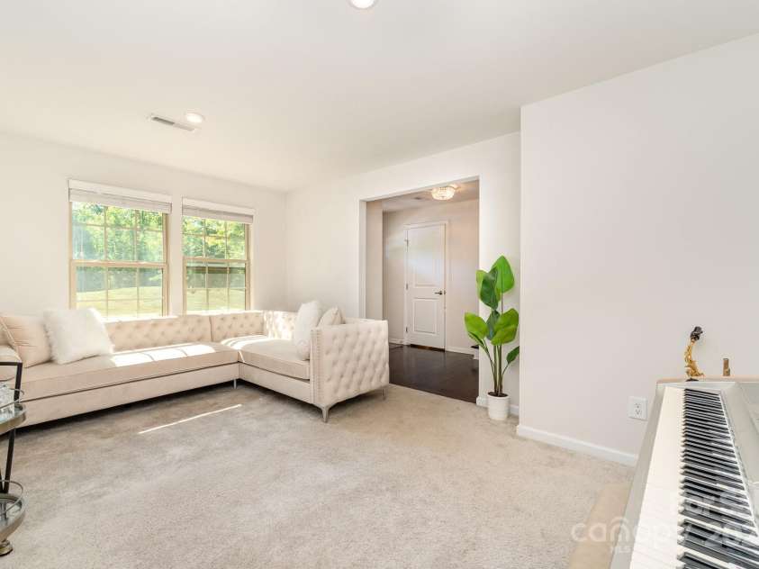 3718 Speer Boulevard, Charlotte, NC 28217.  MLS# CAR4240586, YatesRealty ID 8254. 