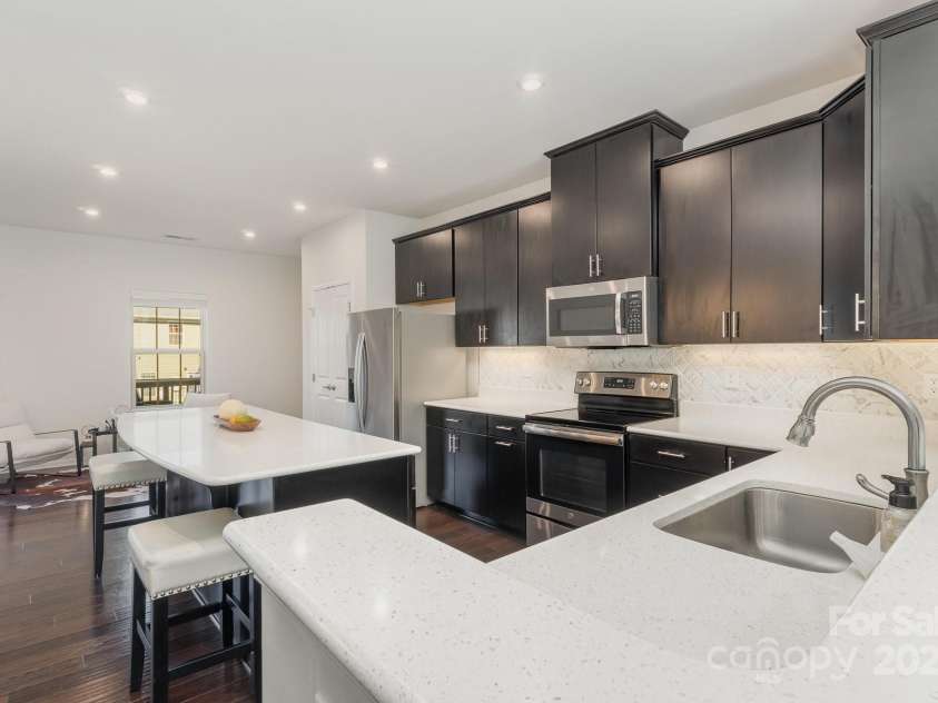 3718 Speer Boulevard, Charlotte, NC 28217.  MLS# CAR4240586, YatesRealty ID 8254. 