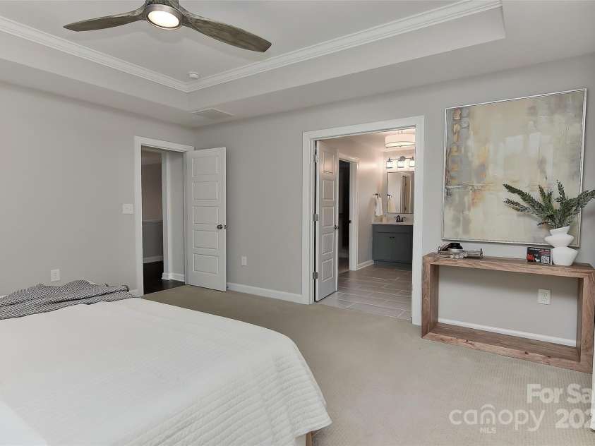 4703 Sagewood Park Road, Matthews, NC 28105.  MLS# CAR4238983, YatesRealty ID 8255. 