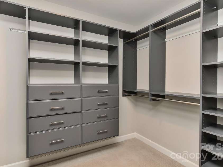 4703 Sagewood Park Road, Matthews, NC 28105.  MLS# CAR4238983, YatesRealty ID 8255. 