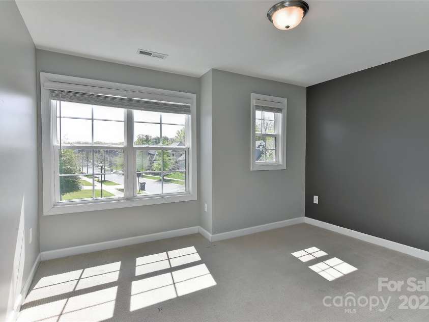 4703 Sagewood Park Road, Matthews, NC 28105.  MLS# CAR4238983, YatesRealty ID 8255. 