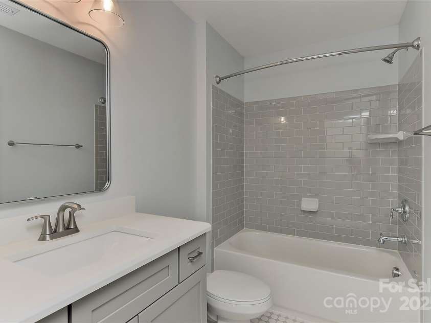 4703 Sagewood Park Road, Matthews, NC 28105.  MLS# CAR4238983, YatesRealty ID 8255. 