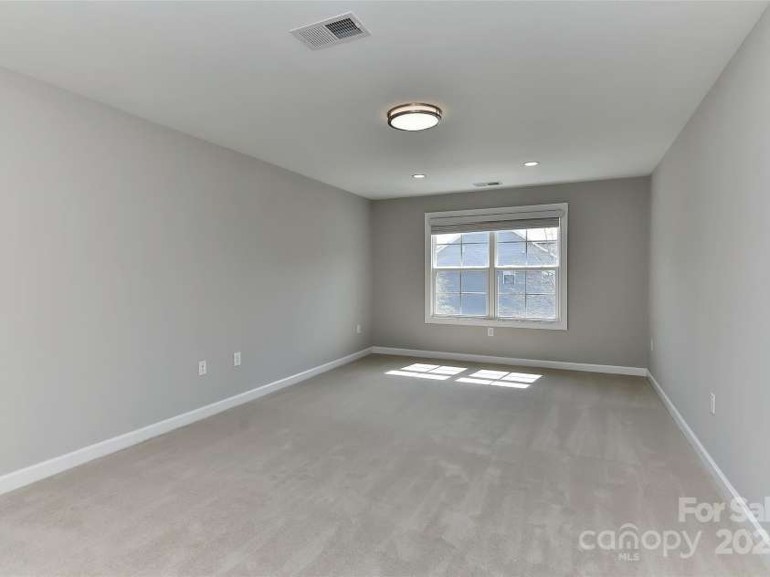 4703 Sagewood Park Road, Matthews, NC 28105.  MLS# CAR4238983, YatesRealty ID 8255. 