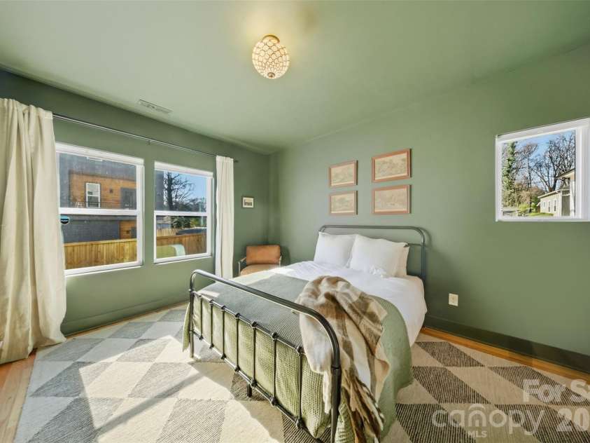 1602 Julia Maulden Place, Charlotte, NC 28206.  MLS# CAR4356693, YatesRealty ID 8256. Bedroom on first floor