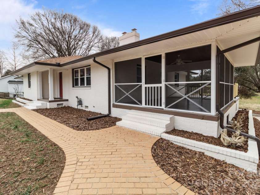 1601 Mooresville Road, Salisbury, NC 28147.  MLS# CAR4232058, YatesRealty ID 8257. 