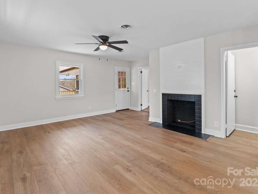 1601 Mooresville Road, Salisbury, NC 28147.  MLS# CAR4232058, YatesRealty ID 8257. 