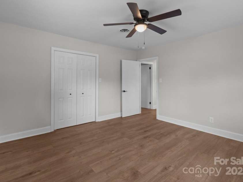 1601 Mooresville Road, Salisbury, NC 28147.  MLS# CAR4232058, YatesRealty ID 8257. 