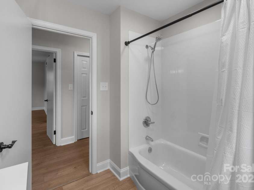 1601 Mooresville Road, Salisbury, NC 28147.  MLS# CAR4232058, YatesRealty ID 8257. 