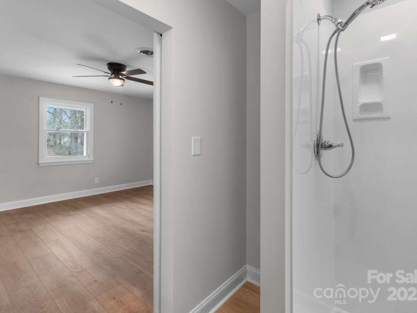 1601 Mooresville Road, Salisbury, NC 28147.  MLS# CAR4232058, YatesRealty ID 8257. 