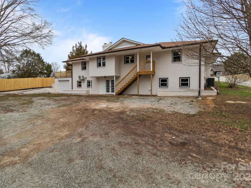 1601 Mooresville Road, Salisbury, NC 28147.  MLS# CAR4232058, YatesRealty ID 8257. 